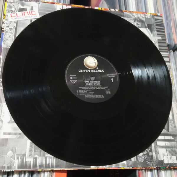LP - PAT METHENY - SECRET STORY (usato)