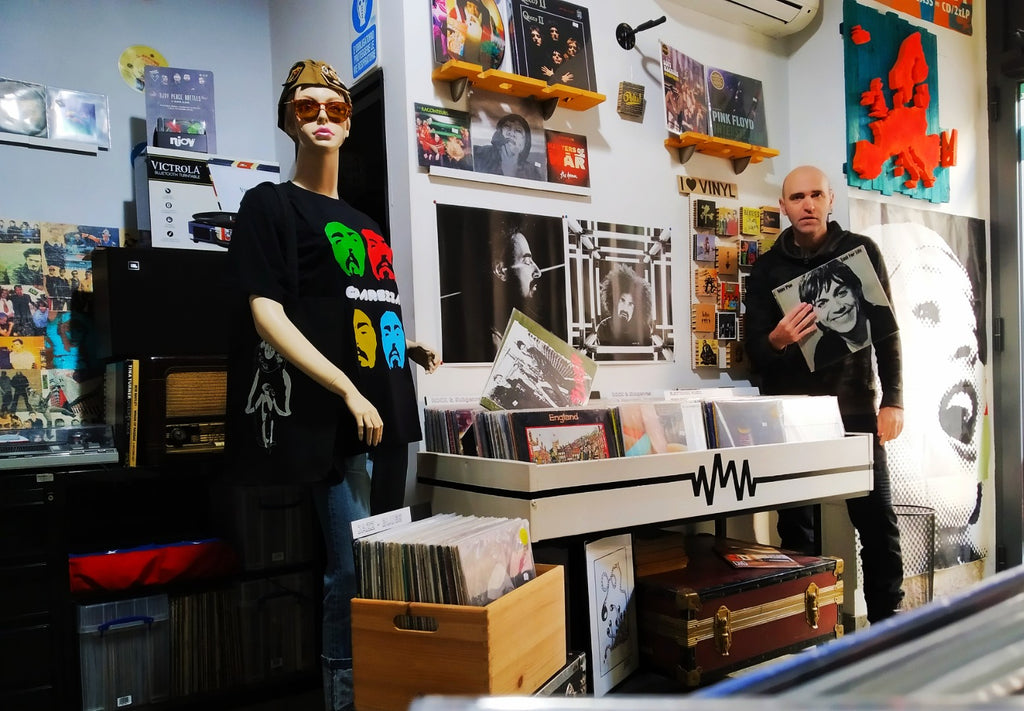 Clinic vi augura un Buon Anno "Musicale". Ecco una lista di artisti e band che hanno annunciato un nuovo album per il 2023