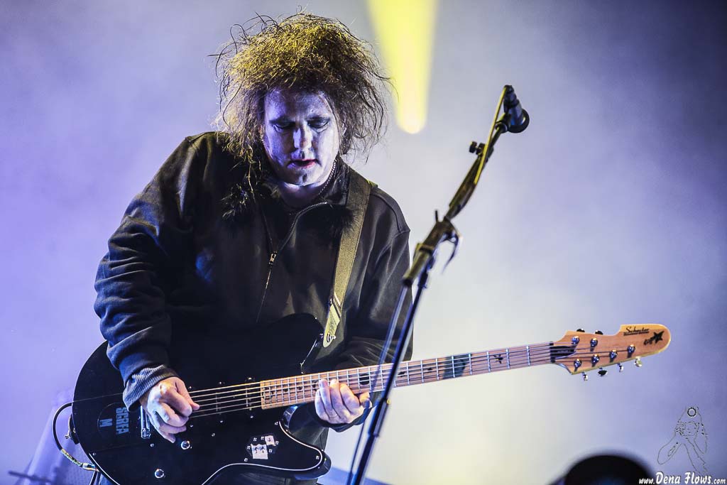 “Livestream” di Robert Smith per beneficenza!