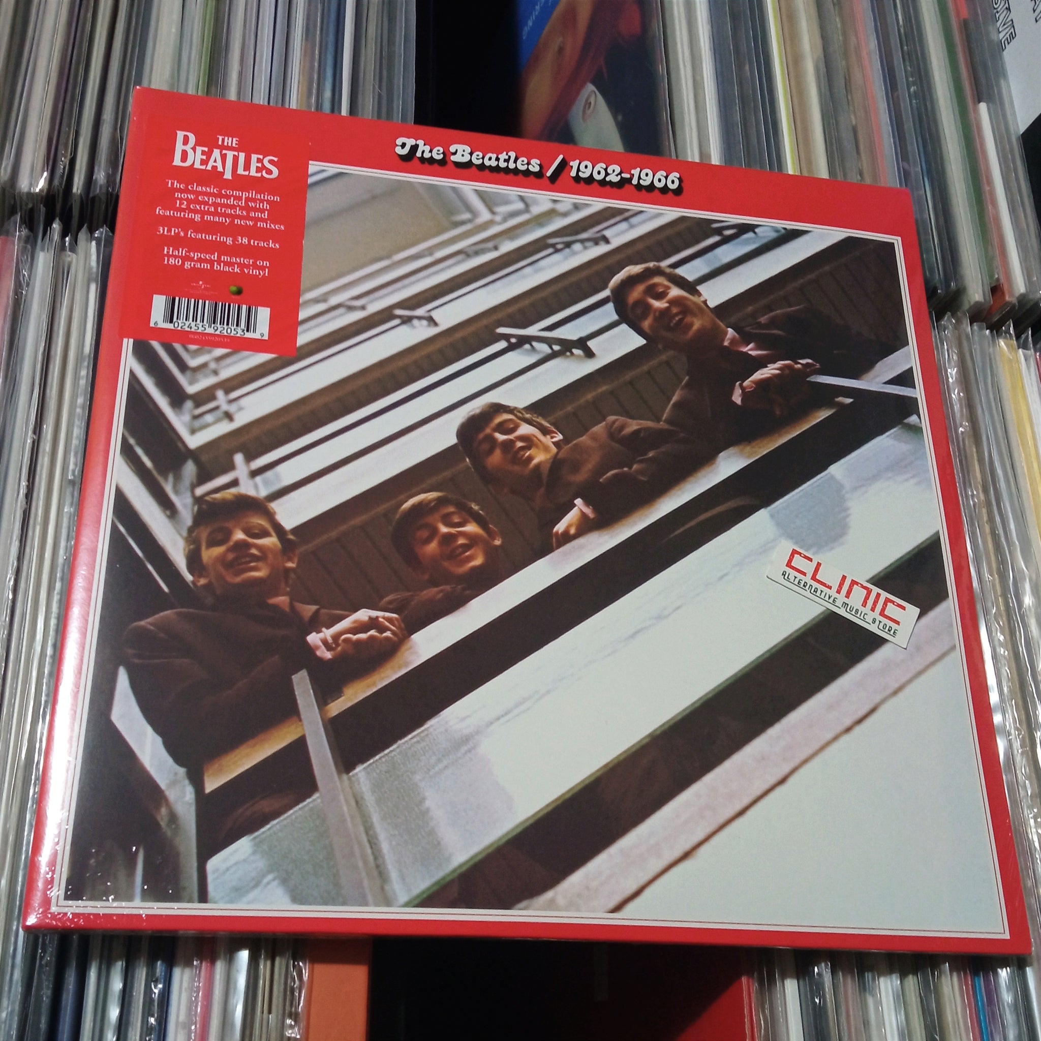 LP - THE BEATLES - 1962-1966 (THE RED ALBUM)
