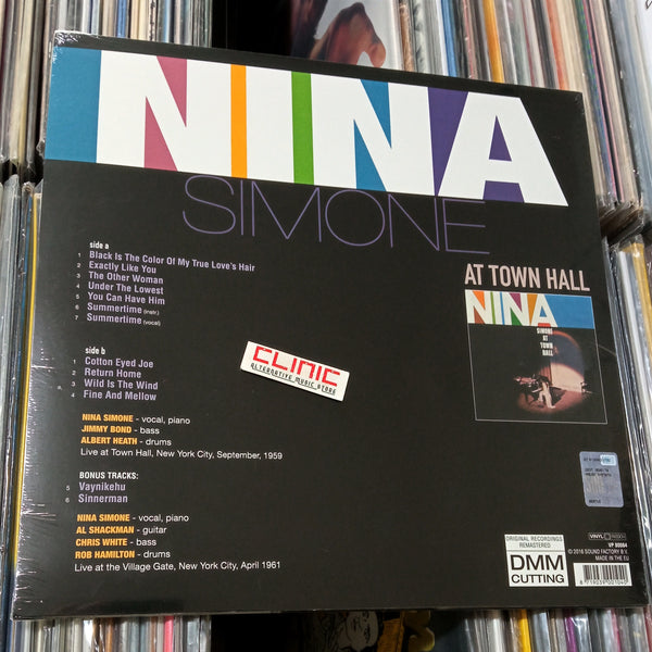 LP - NINA SIMONE - AT TOWN HALL