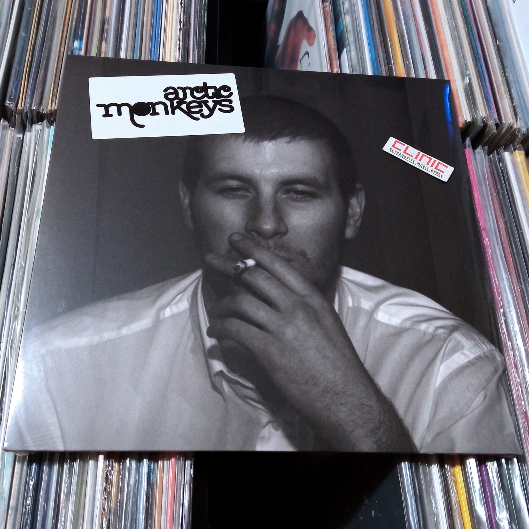 LP - ARCTIC MONKEYS - WHATEVER PEOPLE SAY I AM, THAT'S WHAT I'M NOT