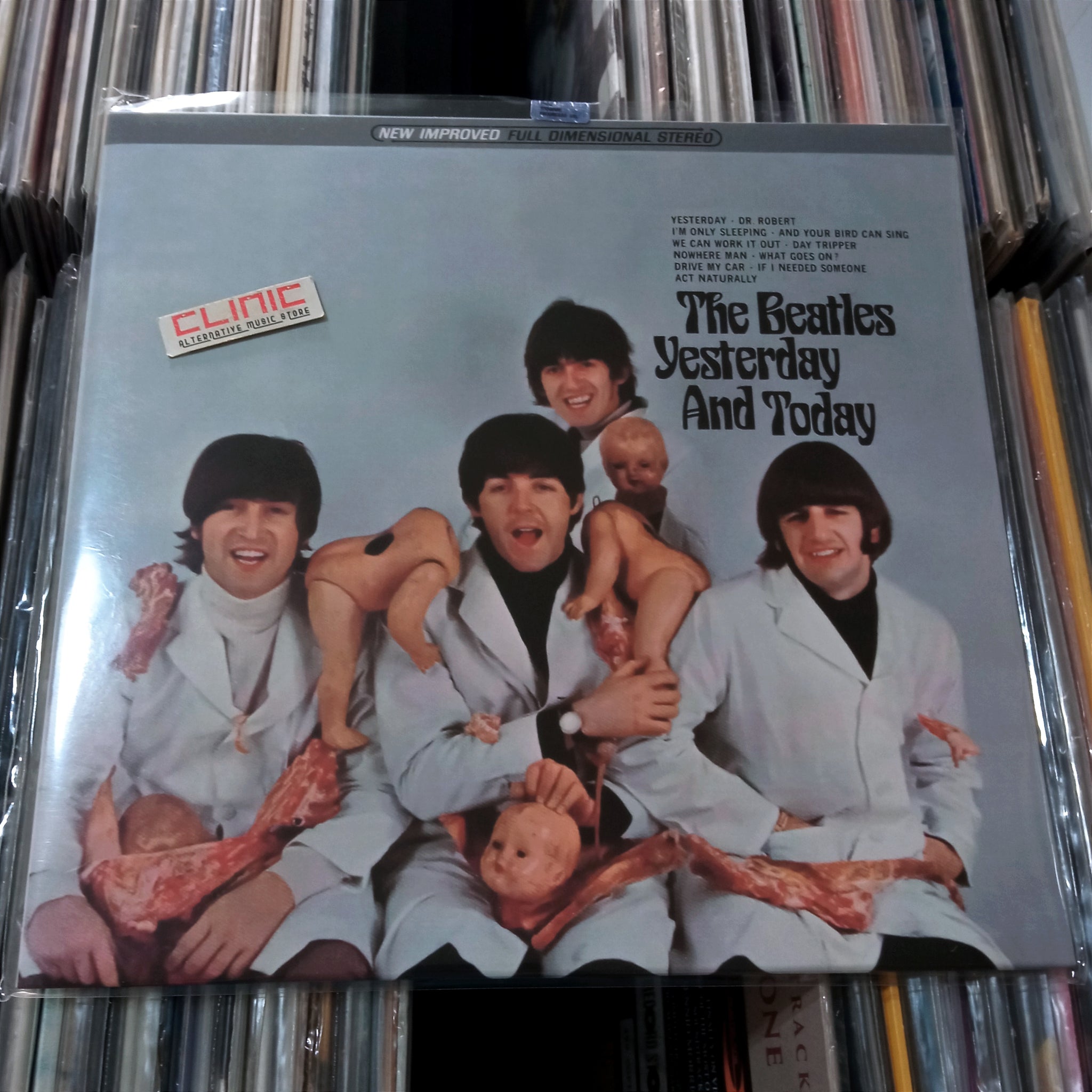 LP - THE BEATLES - YESTERDAY AND TODAY